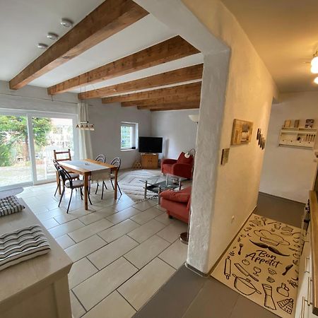 Ferienwohnung Mit Schoener Terrasse. Ellerstadt Extérieur photo
